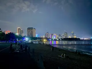 Далянь, ночь, пляж